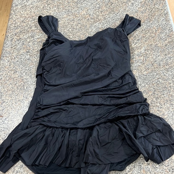 Badgley Mischka Other - Badgley Mishka swimsuit size 14